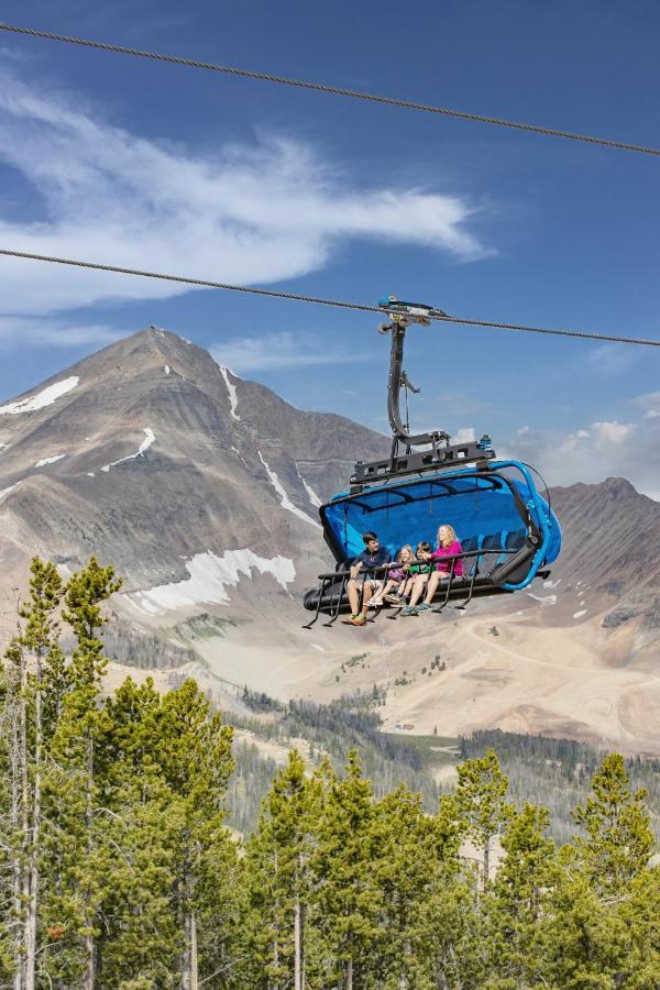 Big Sky Resort Village Center Екстер'єр фото